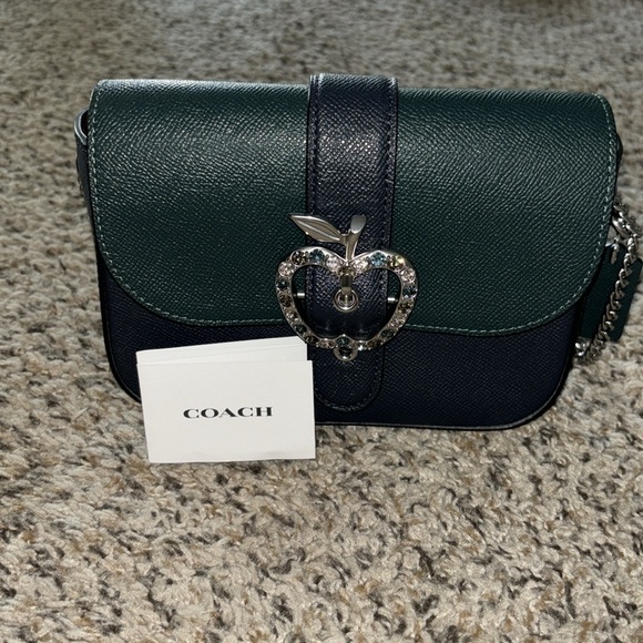 NWOT Coach Gemma Crossbody with Apple Buckle - Picture 6 of 6